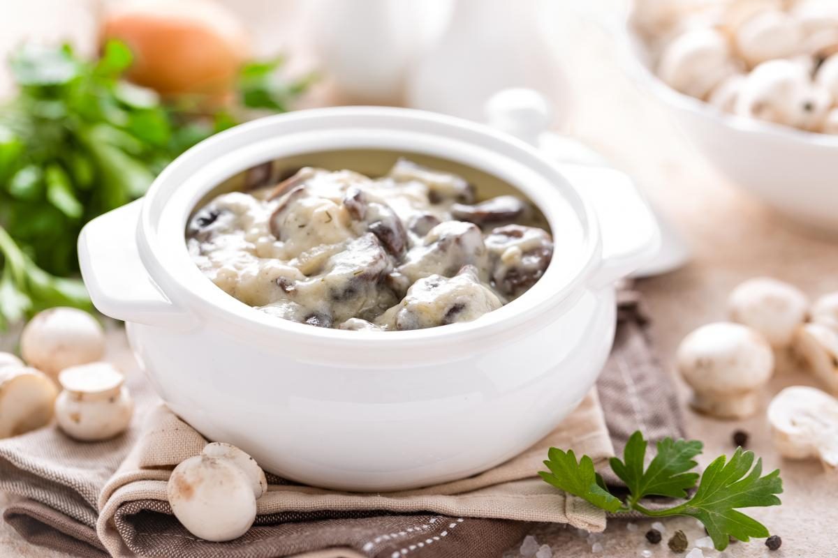 Грибы в сметане рецепт - как приготовить грибы в сметанном соусе — УНИАН