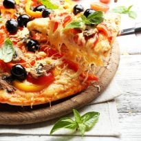 Сочно, вкусно, ароматно: рецепты аппетитной пиццы с грибами