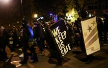 У США на акції протесту вийшли тисячі незгодних з результатами виборів (фоторепортаж)