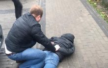 В Ривне полицейский и священник "продавали" должности в Нацполиции