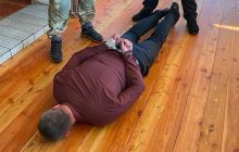 На Закарпатье новоизбранного главу ОТГ от "Слуги народа" поймали на взятке
