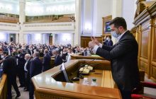 Мендель про госпіталізацію Зеленського у "Феофанію": там кращі умови