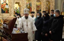 Порошенко попрощався з тещею, яка померла від коронавірусу (фото)