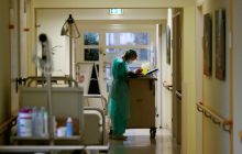 2020-й – еще цветочки: ученые дали прогноз по COVID-19 на следующий год