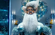 Рэпер Lil Nas X в образе Санты появился в клипе на песню Holiday