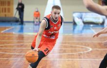 Відомого українського баскетболіста вигнали з клубу через "участь у спортивних тоталізаторах"