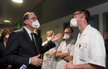 Франция готовится "жить с вирусом" минимум до лета 2021 года