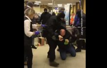 "Виродки, відпустіть!": жорстке затримання мирних людей у мінському магазині потрапило на відео (18+)