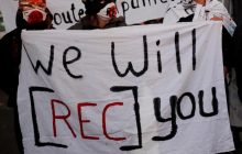 У Франції протестували проти заборони фотографувати поліцію (фоторепортаж)