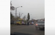 В Одесі п'яний водій збив на переході 17-річну дівчину й врізався у трамвай (відео)