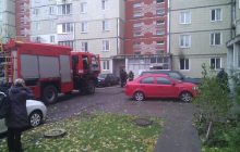 У Києві чоловік через сімейну сварку підпалив квартиру - соцмережі (фото, відео)