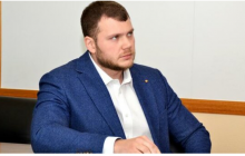 Министра Криклия обвинили в коррупции из-за корабельных сборов