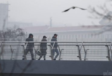 Киян попередили про небезпеку у повітрі: вікна краще не відкривати