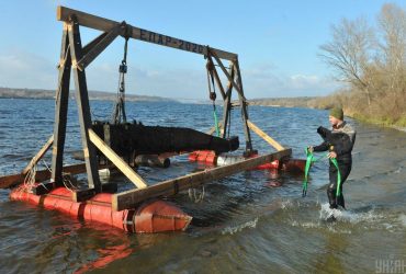 Cannon platform discovered in river, dating back to Cossack times
