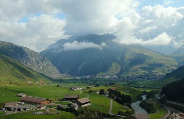 Власник готелю в Альпах пропонує 100 тисяч євро тому, хто знайде для нього покупця