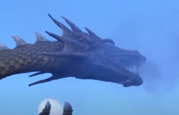 Дракон з "Гри престолів" на даху: на Херсонщині літній будиночок став туристичною принадою (відео)