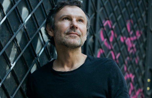 "Океан Ельзи" презентував кліп до пісні "Знову" з нового проекту Вакарчука (відео)