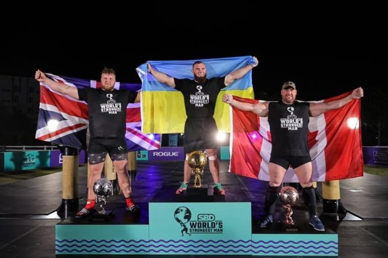 Photo from facebook.com/theworldsstrongestman