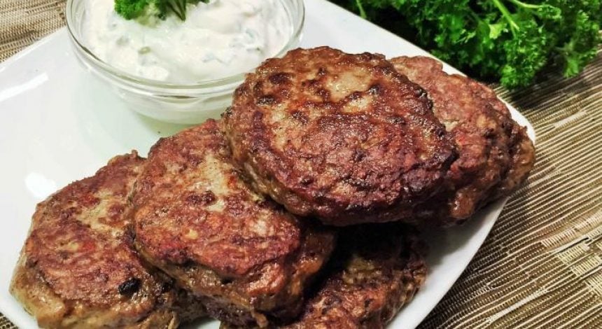 Всего один секретный ингредиент: печеночные котлеты превратятся в шедевр