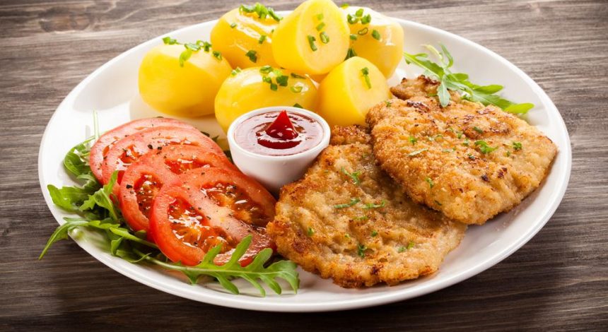 Сочные куриные отбивные: как приготовить вкусное мясо в маринаде