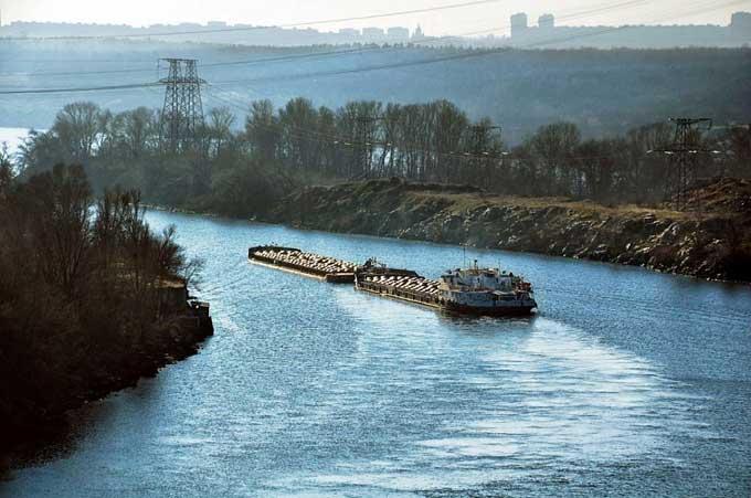 Проект закона "О внутреннем водном транспорте" №1182-1-д / фото fbc.ua Проект закона "О внутреннем водном транспорте" №1182-1-д / фото fbc.ua