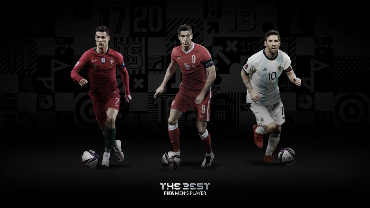 Месси, Роналду и Левандовски попали в финальную тройку / фото twitter.com/FIFAcom Месси, Роналду и Левандовски попали в финальную тройку / фото twitter.com/FIFAcom