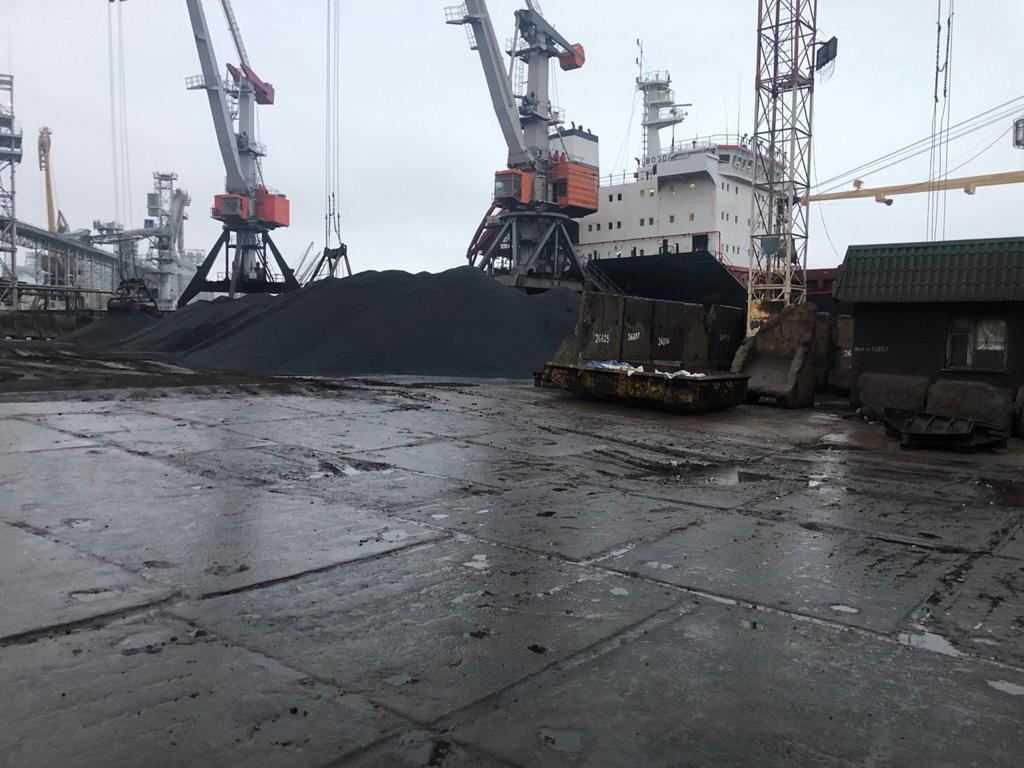ОГХК снова отправит ильменит в Крым по контракту с Belanto ОГХК снова отправит ильменит в Крым по контракту с Belanto