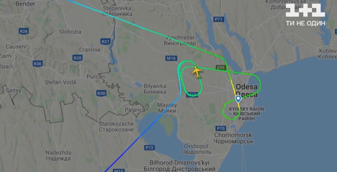 Рейс Бориспіль-Одеса навіть не вилітав зі столиці / скріншот Рейс Бориспіль-Одеса навіть не вилітав зі столиці / скріншот