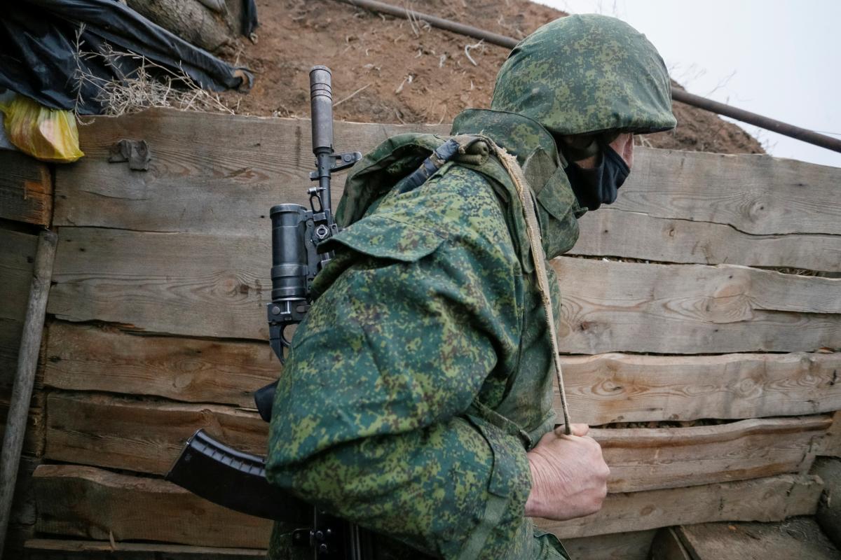 СБУ установила личность российского палача, который разбирался над украинцами на Николаевщине / Фото REUTERS СБУ установила личность российского палача, который разбирался над украинцами на Николаевщине / Фото REUTERS