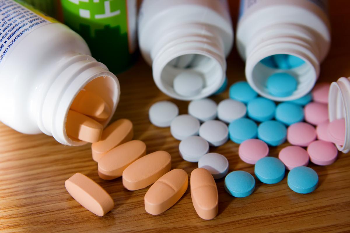 Министерство вынесло критерии для отмены регистрации лекарств, изготовленных в России или Беларуси