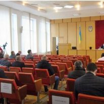 Смерть пацієнтів у жовківській лікарні: райрада не змогла звільнити головного лікаря