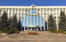 У Рівному не змогли обрати голову облради, депутати майже щогодини просили оголосити перерву - ЗМІ