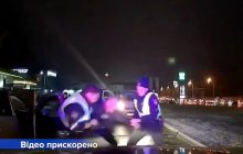 В Києві п’яний водій влаштував перегони з патрульними, а потім прикидався пасажиром (відео)
