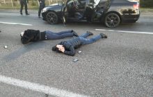 В Днепропетровской области задержали банду наркоторговцев с оружием (фото, видео)