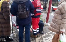 В Одессе мужчина умер прямо на улице, "скорая" ехала на вызов почти час