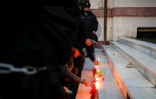 Глава МВС Албанії подав у відставку після вбивства копом порушника карантину (відео)