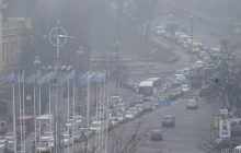 Киев в утренний час пик сковали пробки: какие улицы стоит объехать