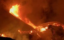 На Гавайях произошло землетрясение и началось извержение вулкана Килауэа (фоторепортаж, видео)