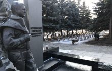 В Харькове Кернеса похоронят рядом с могилами погибших воинов времен Второй мировой (фото)