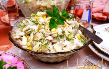 Картофельный салат: как приготовить сытное блюдо