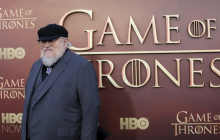 Автор "Игры престолов" назвал любимый сериал 2020 года