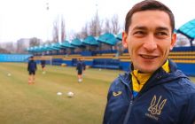 Машина Кривцова и агроном Степаненко: в сети появилось яркое видео про футболистов сборной Украины