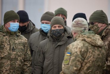 President Zelensky visits Desna Ground Forces training center