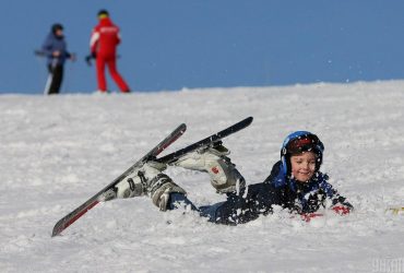 Отдых со снегом и без. Как развлечься в горах зимой
