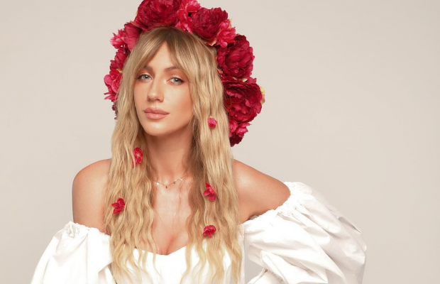 "Холостячка": фанати "відправляють" Лесю Нікітюк на романтичне шоу