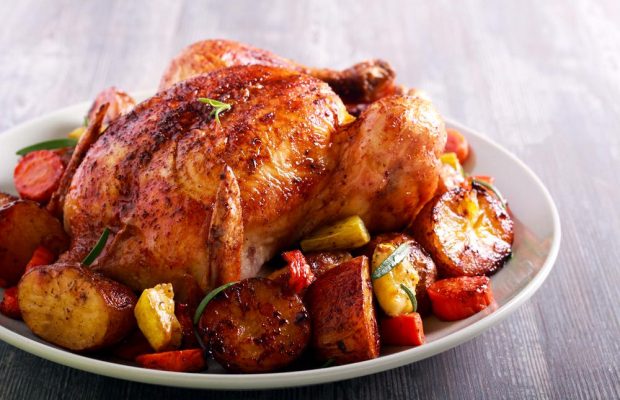 Страви в духовці на Новий Рік 2021: смачні м'ясні та овочеві святкові страви