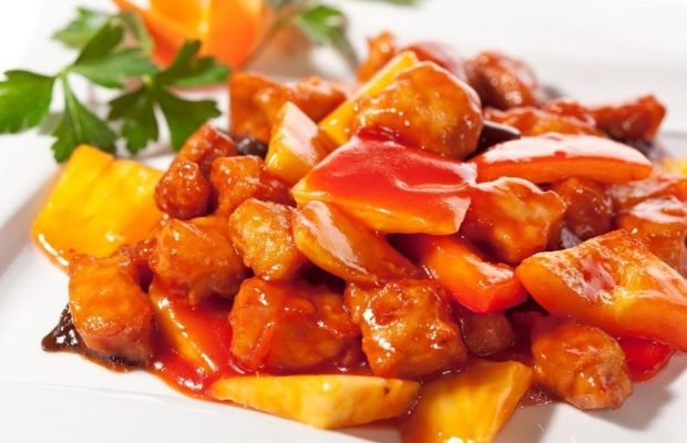 Свинина в кисло-сладком соусе: как приготовить вкусное мясо в китайском стиле