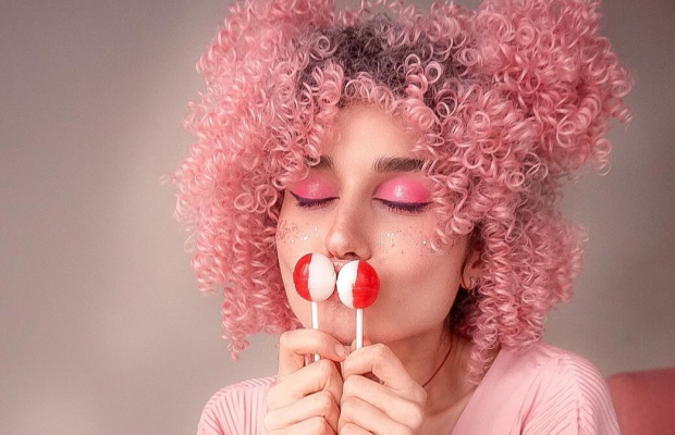 "Я плювалася": Jerry Heil розповіла, що перший її поцілунок був огидним