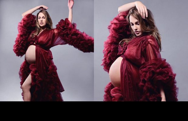 "Роксолана" Мер'єм Узерлі показала кругленький живіт (фото)