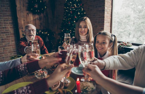 Свята в січні 2026: коли відпочиваємо і що відзначаємо